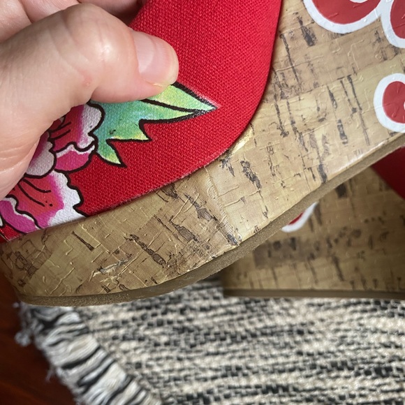 Ed Hardy Wedges - Picture 11 of 14